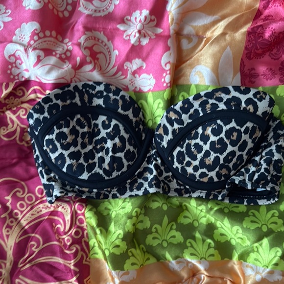 Leopard Print Strapless bikini Top - Picture 1 of 3